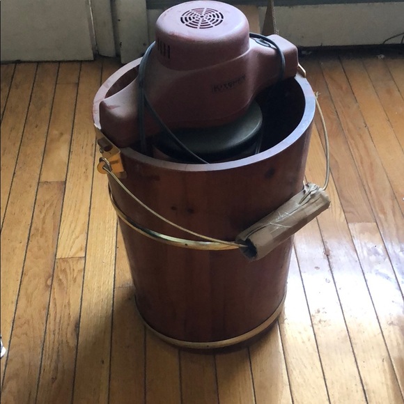 All this furniture’s - Picture 10 of 12